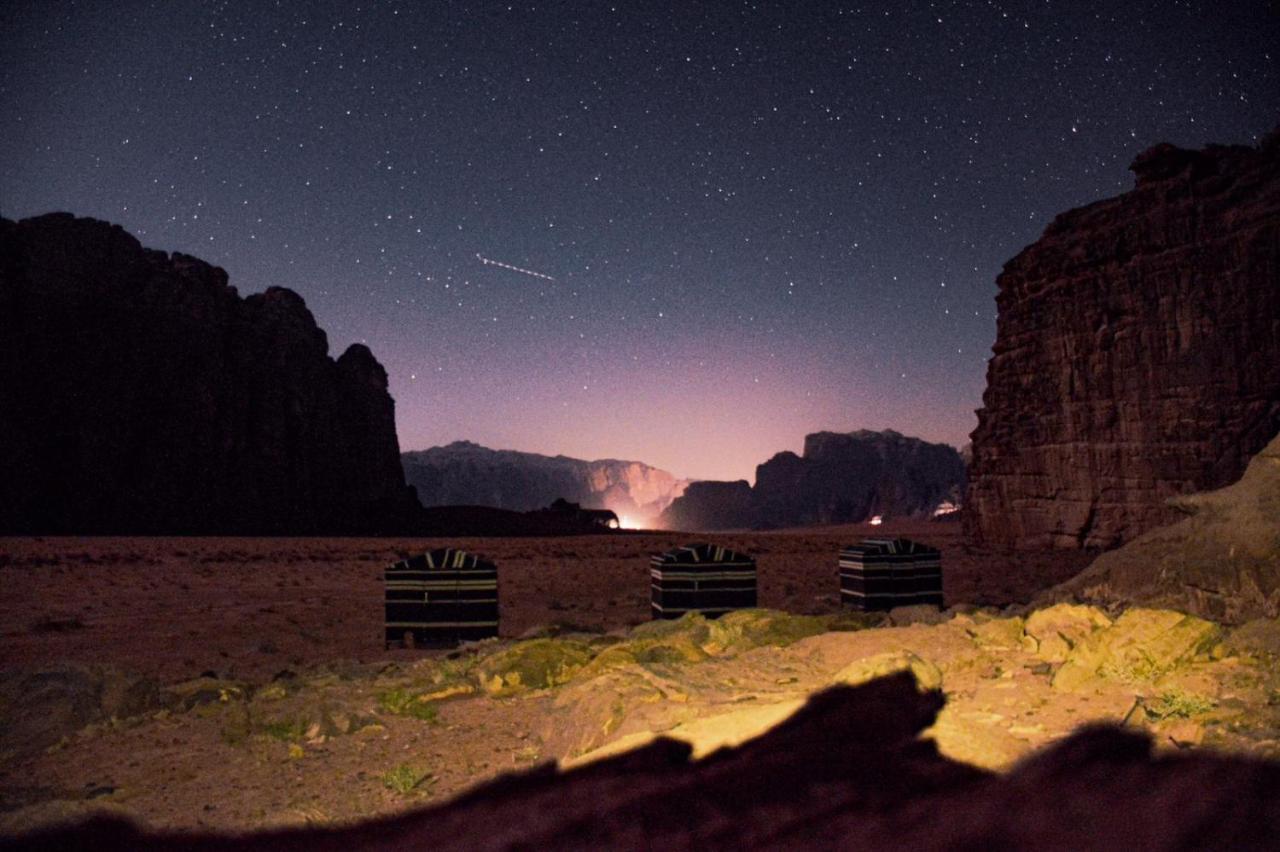 Bedouin Host Camp& With Tour Hotel Wadi Rum Exterior photo